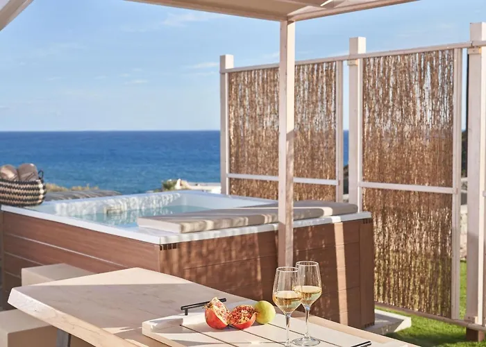 ホテル Volcano Luxury Milos - Adults Only 4*