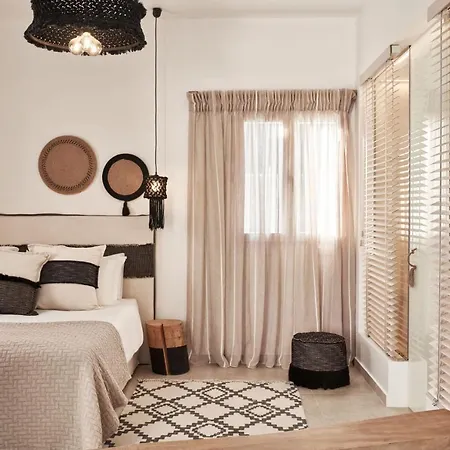 Volcano Luxury Milos - Adults Only