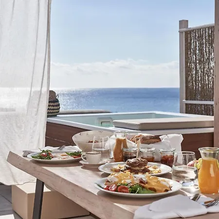 Volcano Luxury Milos Hotel Paliochori