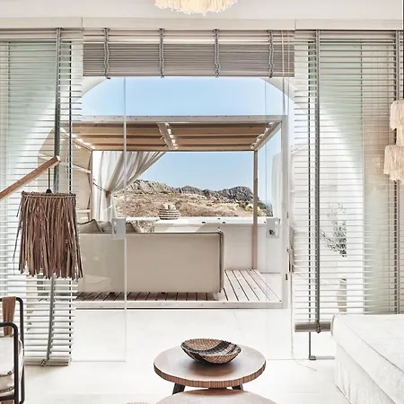 Volcano Luxury Milos Hotel 4*