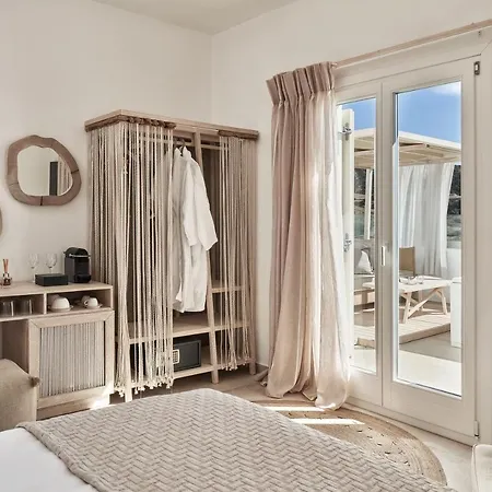 Volcano Luxury Milos - Adults Only Hotel