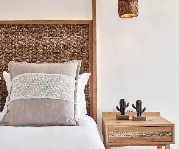 Volcano Luxury Milos - Adults Only