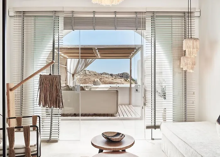 Volcano Luxury Milos - Adults Only Hotel 4*